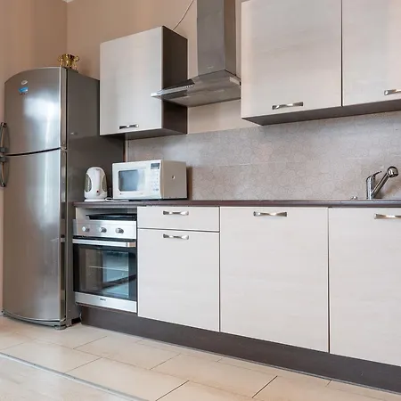 Διαμέρισμα Spacious 3 Bdrm For 6 Ταλίν